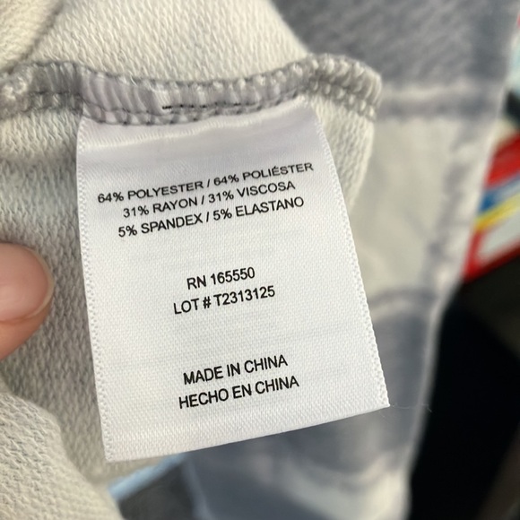 32 Degrees Never Worn Flannel - Picture 8 of 8